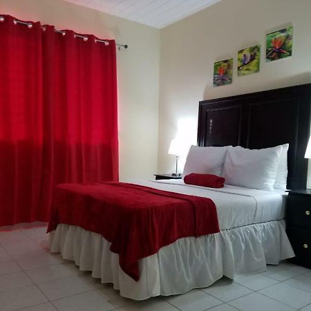 Mh Boutique Hotel San Pedro Sula Exterior photo