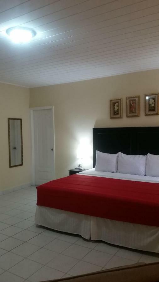 Mh Boutique Hotel San Pedro Sula Exterior photo